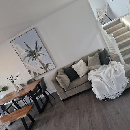 Stylish, Spacious, Central With Pool 마운트마운가누이 외부 사진